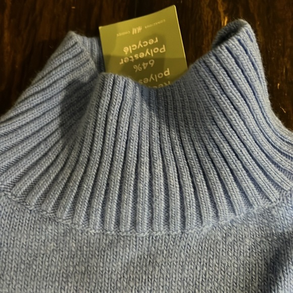 H&M Oversized Sweater - Picture 3 of 5